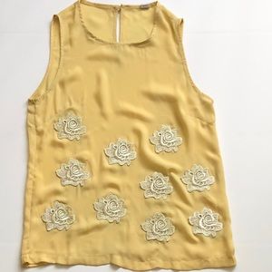 Pronto Yellow Floral Sleeveless Shirt Top Blouse🌻
